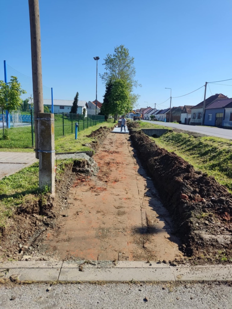 Izgradnja pješačke staze u prigradskom naselju Ljupina u Novoj Gradiški