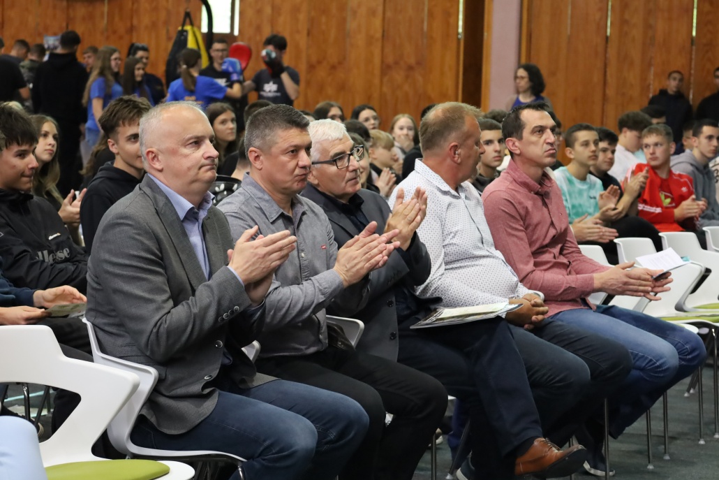 Održan Sajam mogućnosti 2025. u sportskoj dvorani ETEŠ